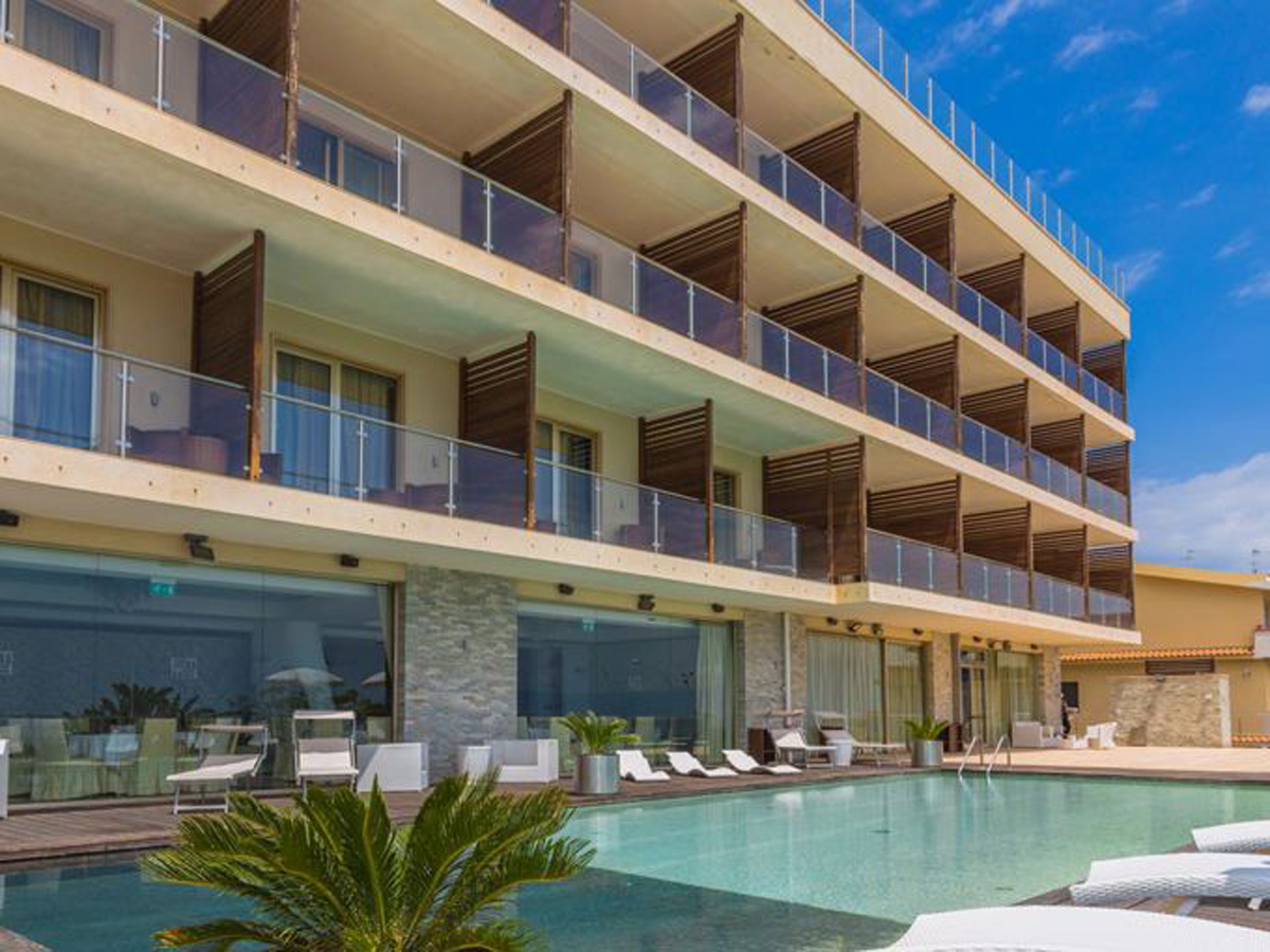 1024-piscina03.jpg_1